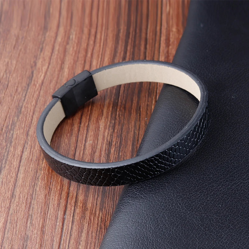 🧷 Men's Black Leather Bracelet – 21cm, Stainless Steel Magnetic Clasp - All you need
