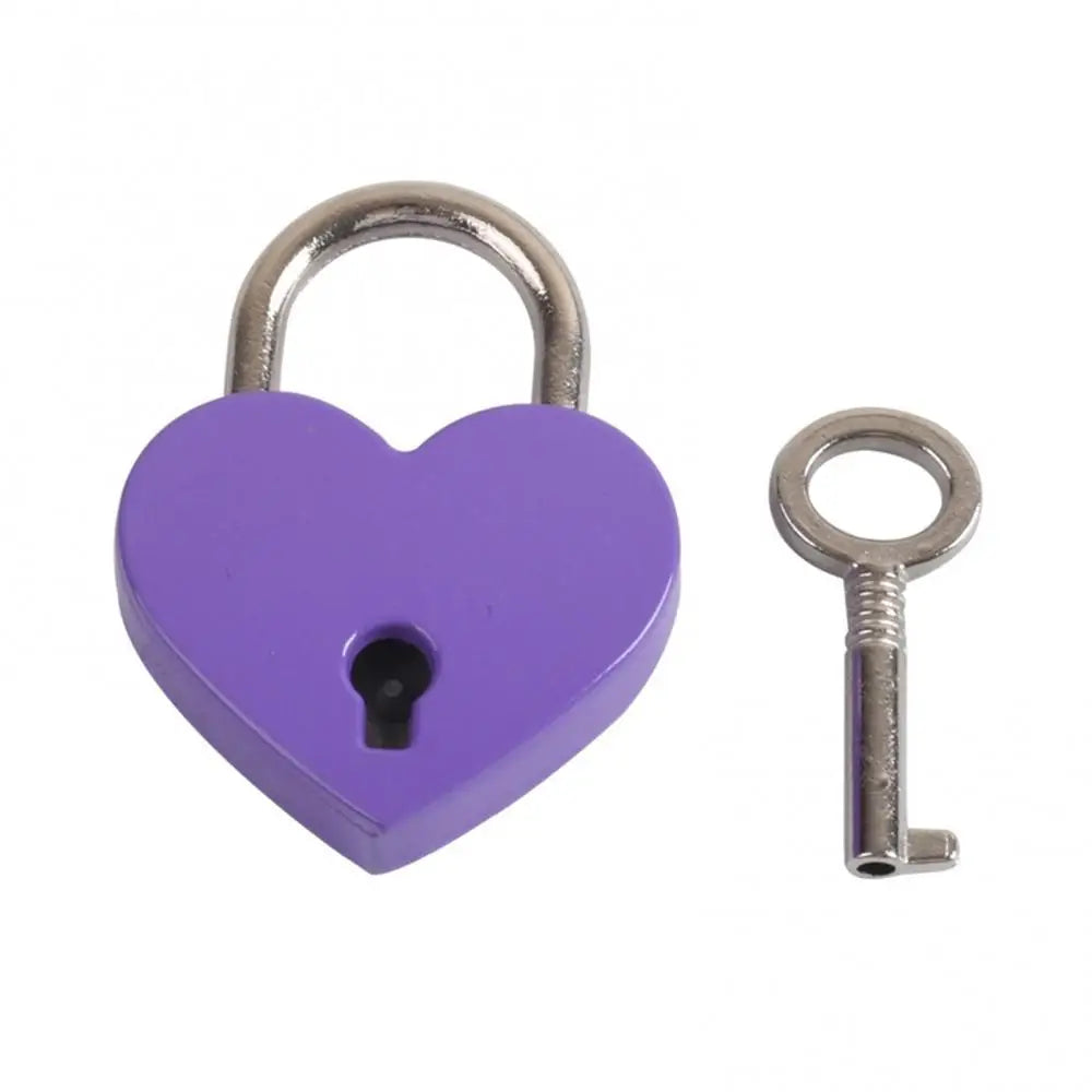 Heart-Shaped Vintage Mini Padlock – Decorative Alloy Lock with Key for Jewelry Boxes, Bags, and Suitcases - All you need