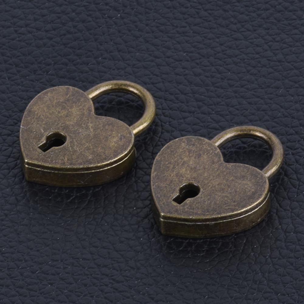 Heart-Shaped Vintage Mini Padlock – Decorative Alloy Lock with Key for Jewelry Boxes, Bags, and Suitcases - All you need