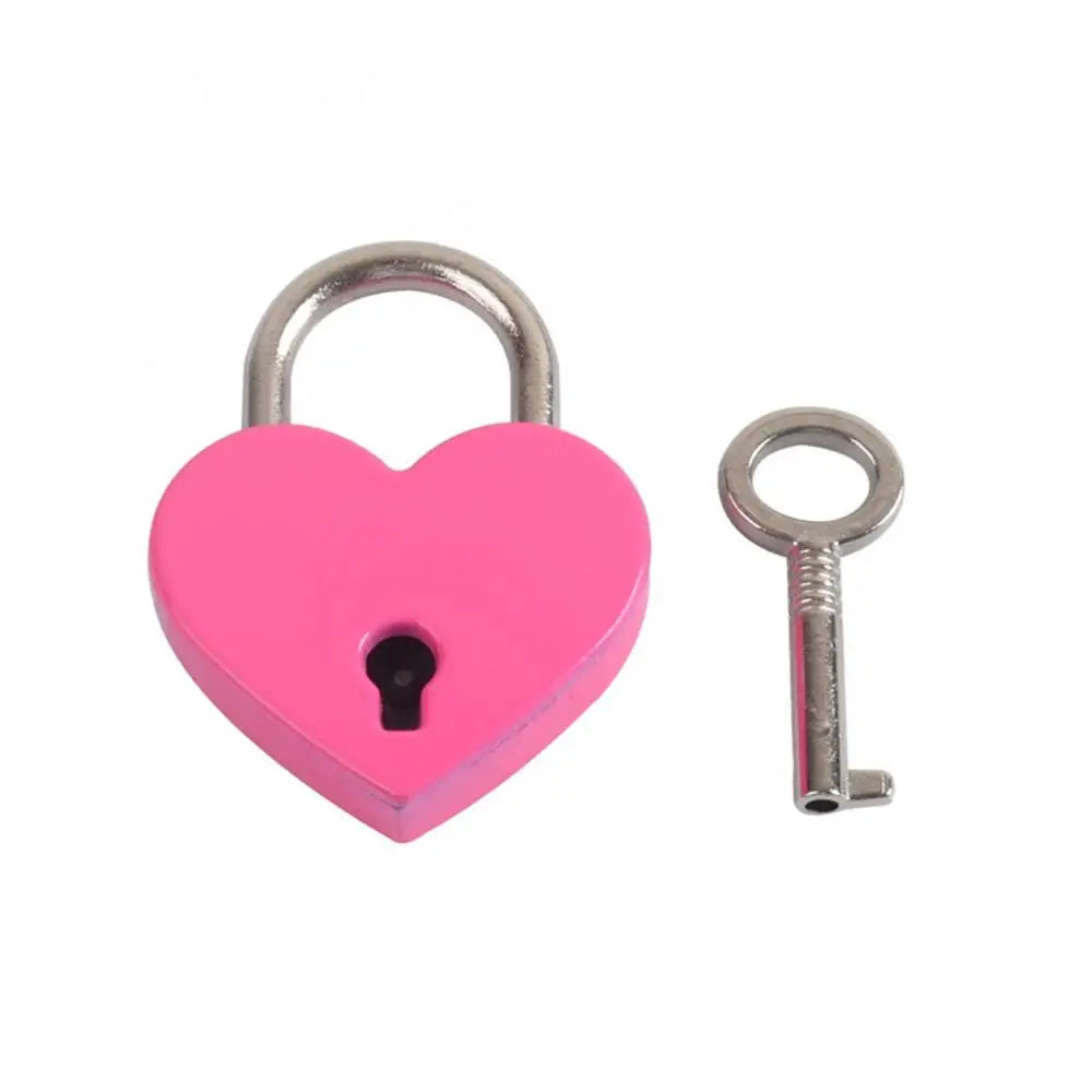 Heart-Shaped Vintage Mini Padlock – Decorative Alloy Lock with Key for Jewelry Boxes, Bags, and Suitcases - All you need