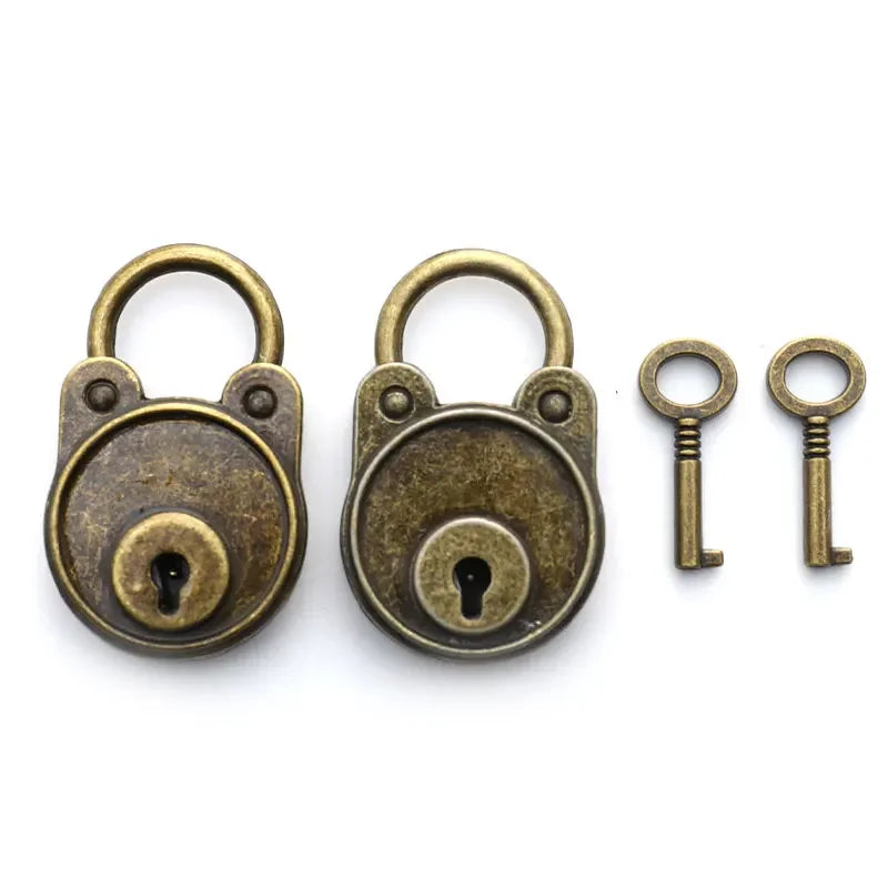 Antique-Style Mini Padlock with Key – Bronze-Plated Metal for Notebook, Suitcase, or Decorative Use - All you need